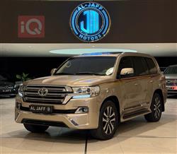 تۆیۆتا لاند کروزەر